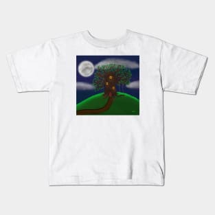 Tree house on a Hill Kids T-Shirt